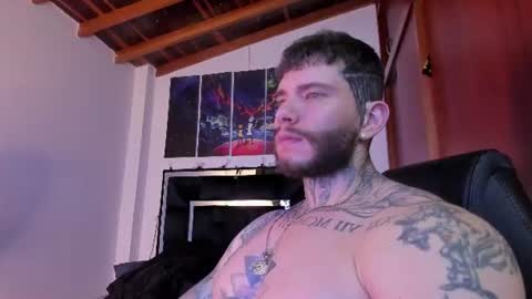 Snapshot of matius_foxtter chatting on 06/18/26, 08:25 matius foxter online show from 06/18/26, 08:25