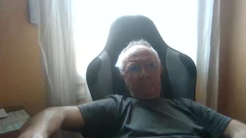 Snapshot of matricule4246 chatting on 04/05/26, 03:31 joyaam79 online show from 04/05/26, 03:31