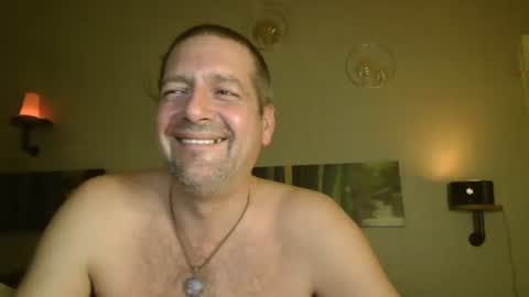 matrike1 online show from 02/12/25, 08:07