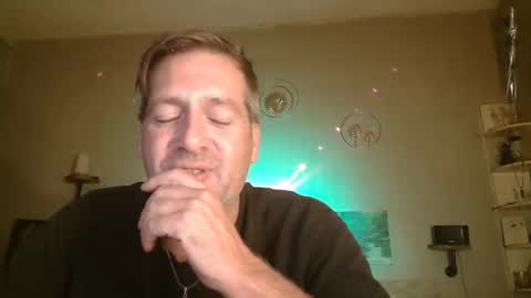 Snapshot of matrike1 chatting on 10/07/25, 06:49 matrike1 online show from 10/07/25, 06:49
