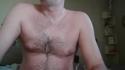 Snapshot of matrike1 chatting on 03/08/26, 03:16 matrike1 online show from 03/08/26, 03:16