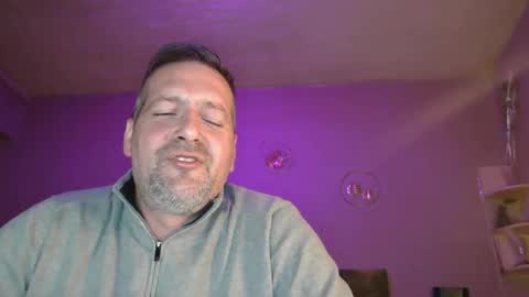 Snapshot of matrike1 chatting on 03/30/26, 06:42 matrike1 online show from 03/30/26, 06:42