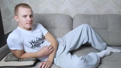 Snapshot of matt_aniston chatting on 09/27/25, 10:59 Matt online show from 09/27/25, 10:59