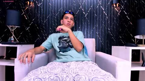 Matt Ruso online show from 10/04/25, 07:12