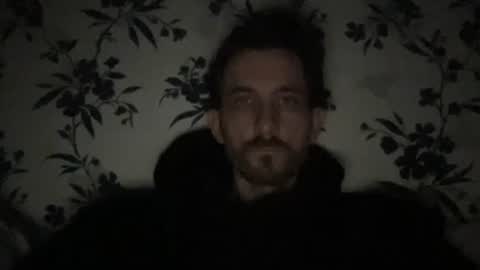 Snapshot of mattcarta chatting on 11/10/25, 01:43 mattcarta online show from 11/10/25, 01:43