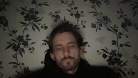 Snapshot of mattcarta chatting on 12/01/25, 12:32 mattcarta online show from 12/01/25, 12:32