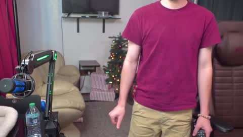 Snapshot of mattcashxxx chatting on 12/08/24, 05:33 Matt Cash online show from 12/08/24, 05:33