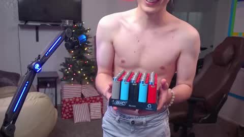 Snapshot of mattcashxxx chatting on 01/03/25, 02:10 Matt Cash online show from 01/03/25, 02:10