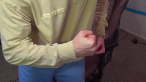 Snapshot of mattcashxxx chatting on 02/04/25, 02:07 Matt Cash online show from 02/04/25, 02:07