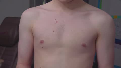 Snapshot of mattcashxxx chatting on 02/20/25, 02:07 Matt Cash online show from 02/20/25, 02:07