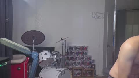 Snapshot of mattcashxxx chatting on 09/24/25, 01:09 Matt Cash online show from 09/24/25, 01:09