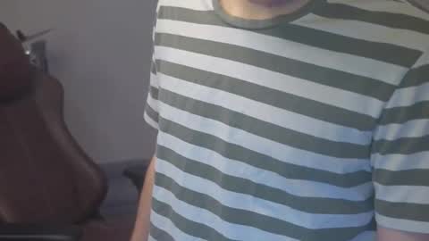 Snapshot of mattcashxxx chatting on 10/09/25, 01:14 Matt Cash online show from 10/09/25, 01:14