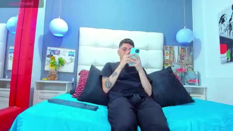 ---Matteo--- online show from 11/05/25, 04:01