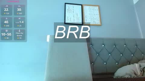 Snapshot of matteo_rreal chatting on 03/19/26, 12:42 MATTEO online show from 03/19/26, 12:42