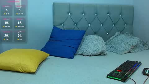 Snapshot of matteo_rreal chatting on 05/07/26, 03:39 MATTEO online show from 05/07/26, 03:39