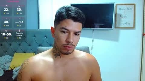 Snapshot of matteo_rreal chatting on 05/25/26, 12:22 MATTEO online show from 05/25/26, 12:22