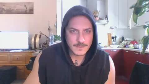 matteushh87 online show from 12/17/25, 10:32