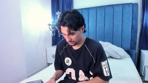 Snapshot of mattfiore chatting on 11/07/25, 11:54 mattfiore online show from 11/07/25, 11:54