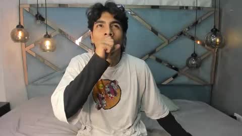 Snapshot of mattfiore chatting on 11/19/25, 11:54 mattfiore online show from 11/19/25, 11:54