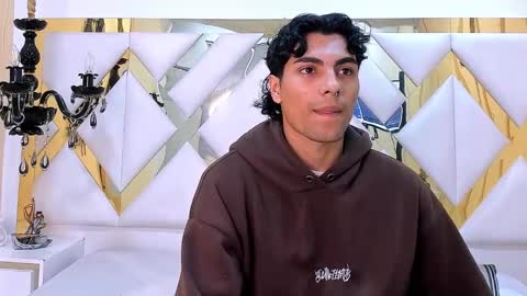 Snapshot of mattfiore chatting on 12/16/25, 11:59 mattfiore online show from 12/16/25, 11:59