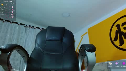 Snapshot of matthewboy_ chatting on 01/29/25, 05:09 MatthewBoy online show from 01/29/25, 05:09