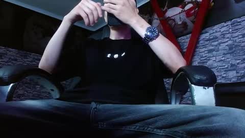 Snapshot of matthewboy_ chatting on 03/07/25, 09:17 MatthewBoy online show from 03/07/25, 09:17