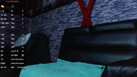 Snapshot of matthewboy_ chatting on 03/08/25, 11:49 MatthewBoy online show from 03/08/25, 11:49