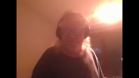 Matthias online show from 10/08/25, 05:05