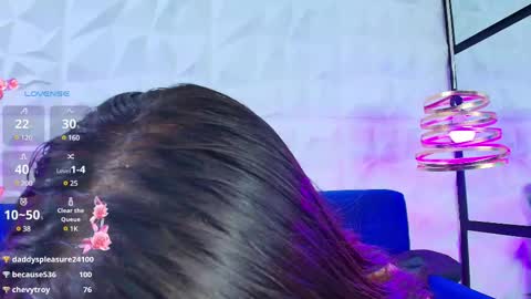 Snapshot of matti_sofia chatting on 02/24/25, 05:20 TATIANA AND ROUS online show from 02/24/25, 05:20
