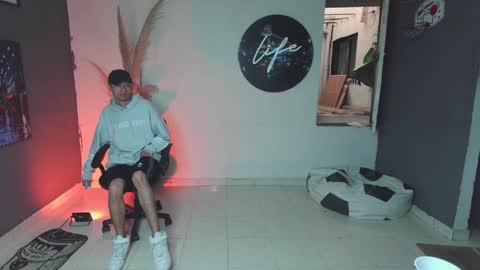 mattias     online show from 01/20/25, 12:28