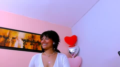 mattilda_18 online show from 02/23/25, 12:51