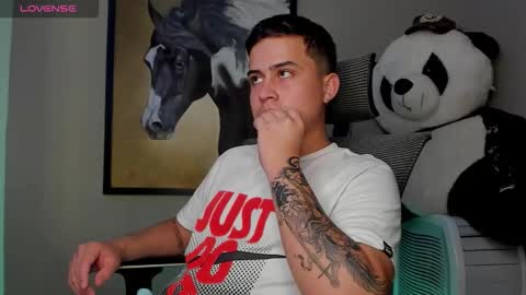 mattiwsmorris_ online show from 09/22/25, 06:32