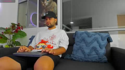 MattMeness online show from 10/03/25, 09:17