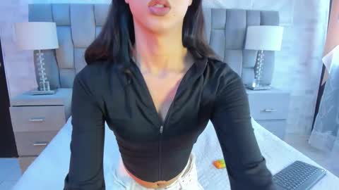 Snapshot of mattthompsonn chatting on 11/06/25, 09:15 Matt online show from 11/06/25, 09:15