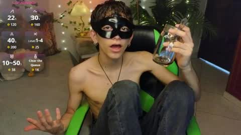 matty_spark online show from 04/29/26, 01:15