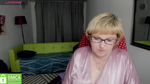 Lana online show from 12/03/24, 03:55
