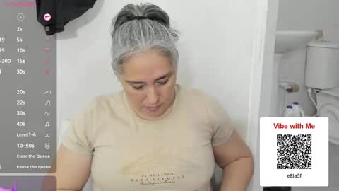 Snapshot of mature_gold1 chatting on 03/08/26, 12:20 danna mature online show from 03/08/26, 12:20