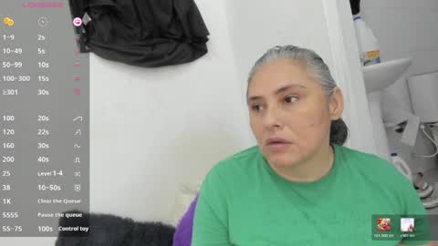 Snapshot of mature_gold1 chatting on 03/29/26, 12:16 danna mature online show from 03/29/26, 12:16