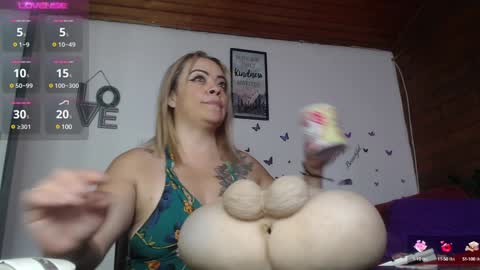 Mature liaa online show from 01/06/25, 08:50