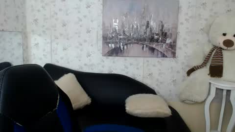 Martina online show from 06/17/26, 10:00