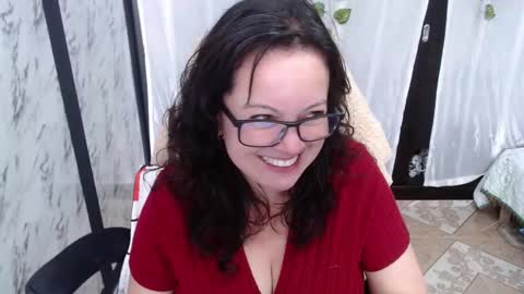 Snapshot of mature_wolf chatting on 03/06/25, 03:02 Sonia online show from 03/06/25, 03:02
