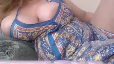 matureboobsbig online show from 05/11/26, 02:45