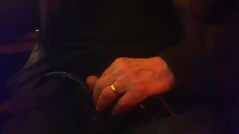 Snapshot of maturedaddi chatting on 01/07/25, 06:45 Maturedaddi online show from 01/07/25, 06:45