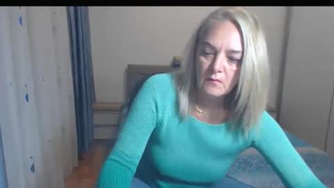 maturediana online show from 10/20/25, 02:01