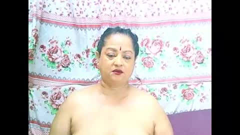 Snapshot of matureindian654u chatting on 03/15/26, 07:42 matureindian654u online show from 03/15/26, 07:42