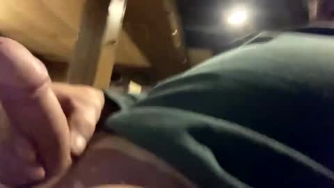 Snapshot of maturejerky chatting on 12/08/24, 08:58 maturejerky online show from 12/08/24, 08:58