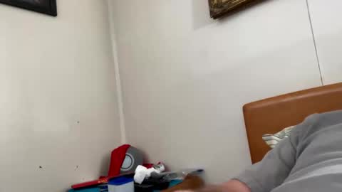 Snapshot of maturejerky chatting on 02/22/25, 07:36 maturejerky online show from 02/22/25, 07:36