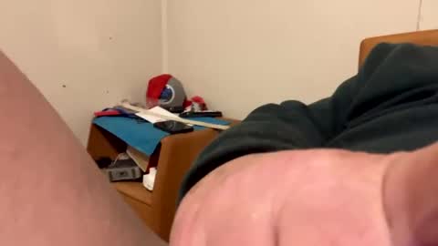 Snapshot of maturejerky chatting on 03/07/25, 01:31 maturejerky online show from 03/07/25, 01:31