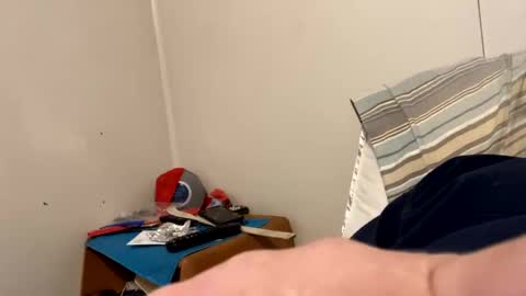 Snapshot of maturejerky chatting on 03/10/25, 01:21 maturejerky online show from 03/10/25, 01:21