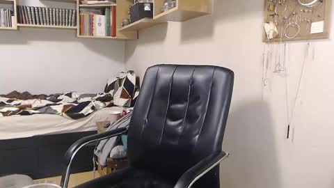 maturekate online show from 02/03/25, 10:14